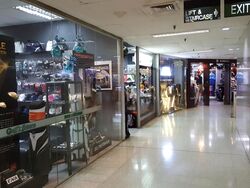 Far East Shopping Centre (D9), Retail #452199221